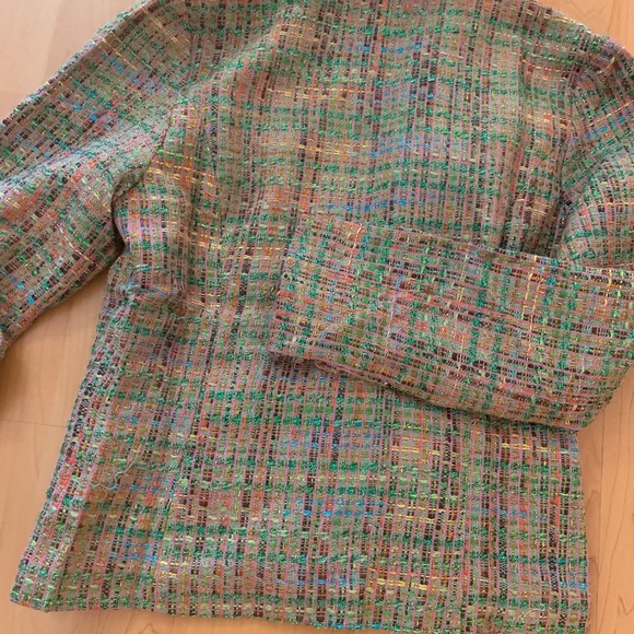 Beautiful blazer - Picture 3 of 3